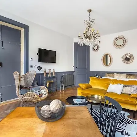 Lägenhet Le Secret, Climatise, Place Des Terreaux-lyon 1er *